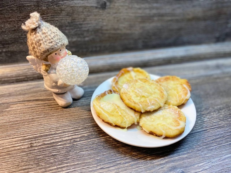 Готово. Сырники легкий рецепт, самых вкусных сырничков! Готово. Сырники легкий рецепт, самых вкусных сырничков!